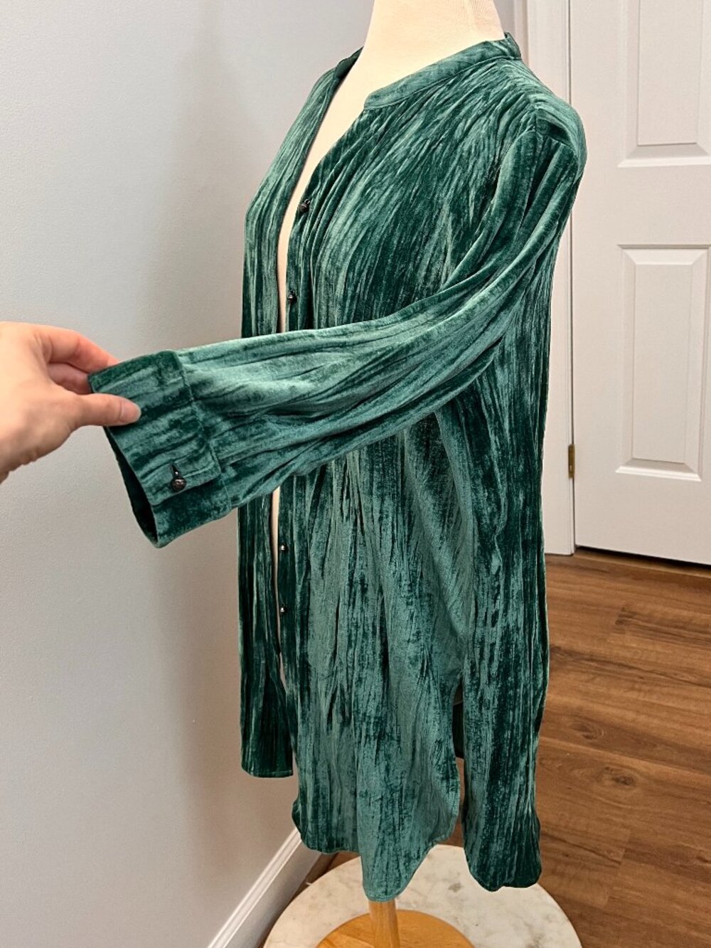 Coldwater Creek Emerald Teal Crushed Velvet Long Shirt Jacket Sz L - Picture 2 of 13